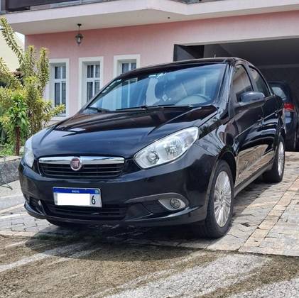 FIAT GRAND SIENA 1.6 MPI ESSENCE 16V FLEX 4P MANUAL